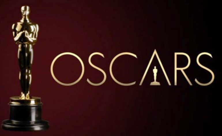 Oscar 2021 : les looks qui ont été les plus remarqués sur le tapis rouge !