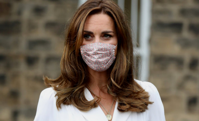 Mode : Focus sur le look ultra cher porté par Kate Middleton lors de sa dernière sortie !