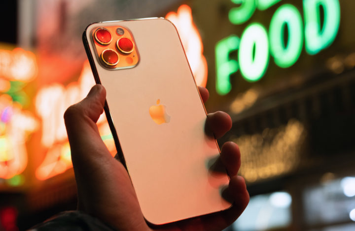 iPhone 13
