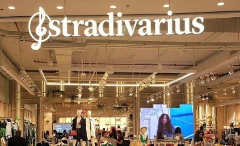 Stradivarius : Adoptez vite la grande tendance mode de la maille pour le retour de l’été 2022 !