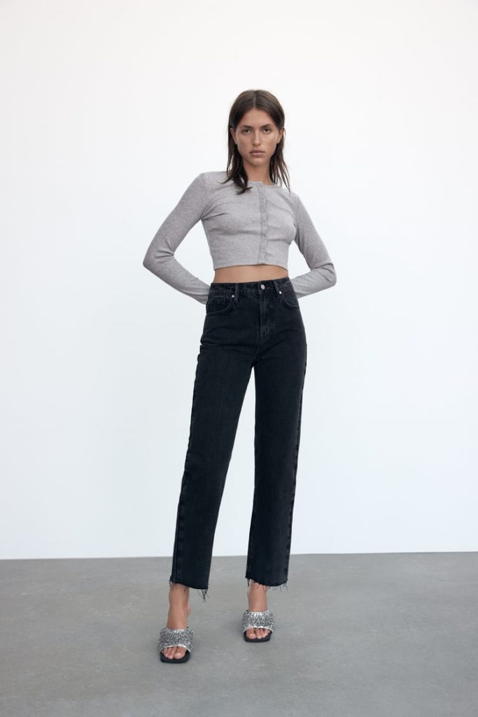 Tendance mode : Les jeans taille haute de Bershka et Zara que les femmes aimeraient avoir pour cet hiver !