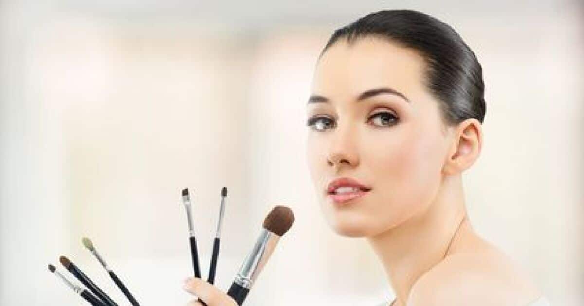 Maquillage : Ces nouveautés qui vont faire fureur auprès de toutes les femmes durant cet hiver 2021 !