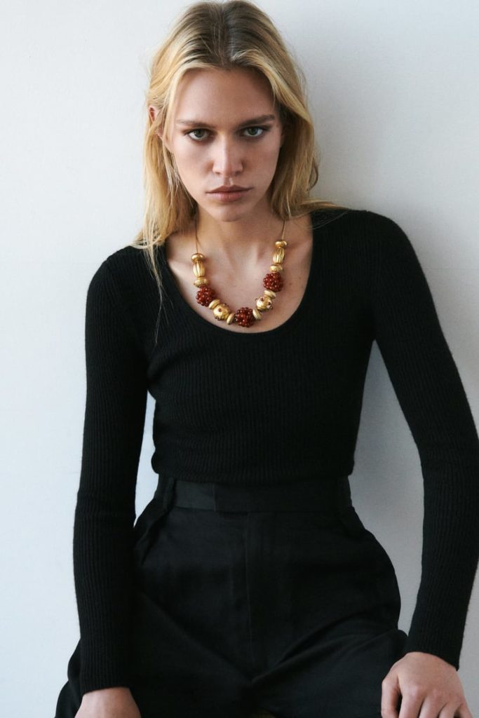 Un collier Zara parmi les plus beaux bijoux de l'hiver