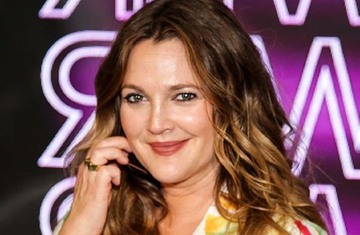 Tendance maquillage 2022 : Drew Barrymore lance la mode avec un nouveau style !