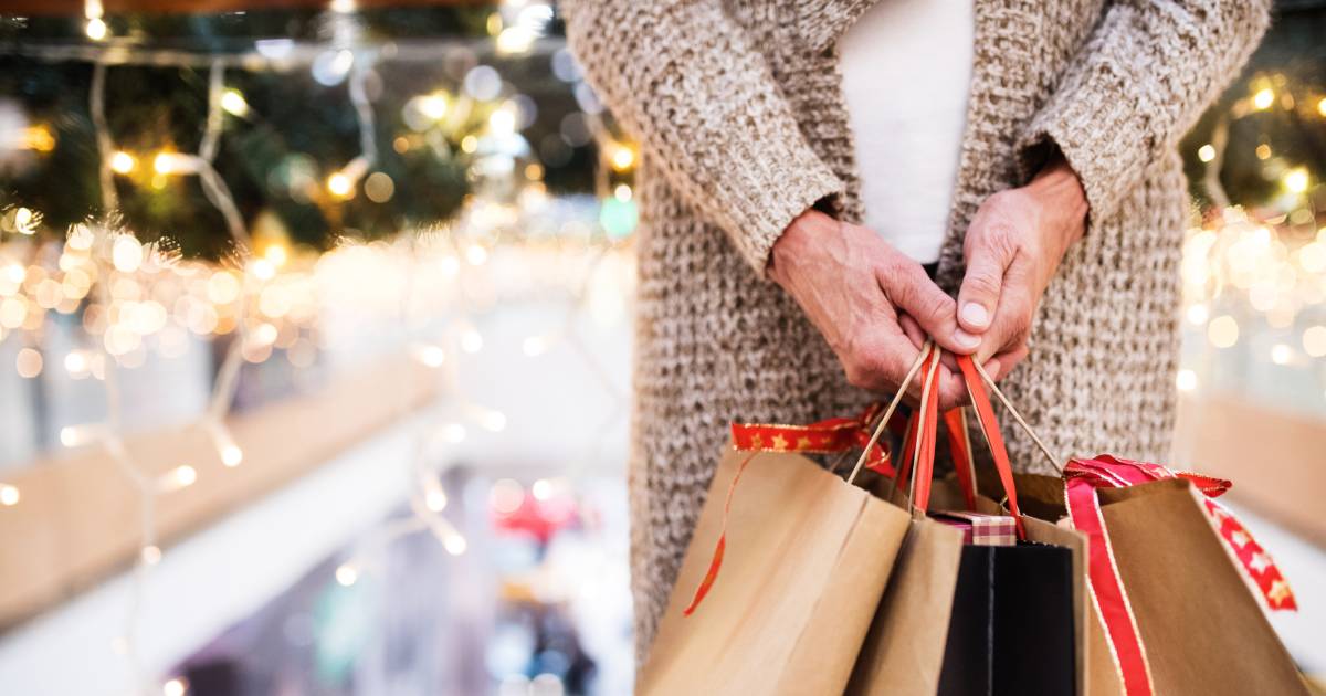 Tendance 2022 : Les plus jolies combi pantalons que vous devrez avoir pour rester élégante cet hiver !