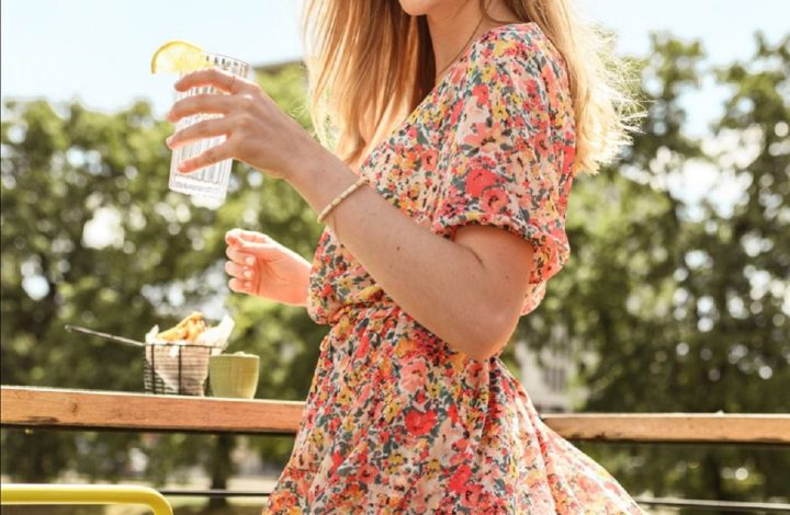 Soldes 2022 : Cette robe mango va inspirer même à plus de 50 ans !