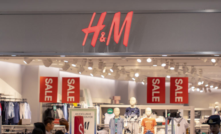 H&M : La ceinture estivale que les fashonistas s’arrachent fougueusement pour être hyper tendance !