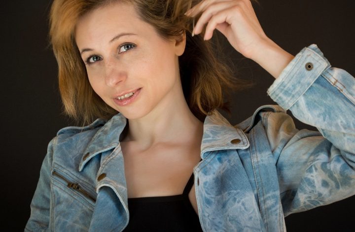 Tendance printemps 2022 : 3 modèles de vestes en jean à shopper absolument !