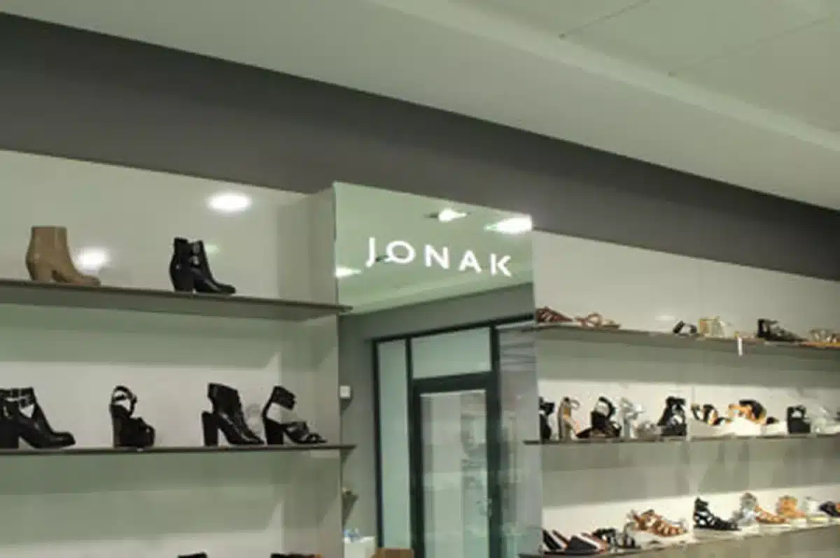 Jonak : Ces 3 paires de bottes super tendances de la marque à porter tout au long de l’hiver 2024 !
