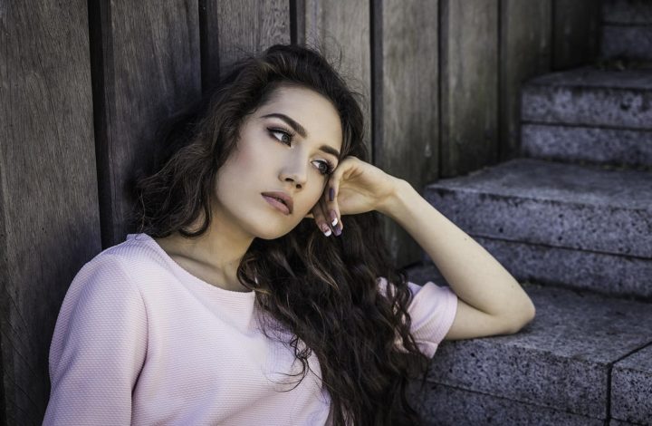 Coiffure après 40 ans : Voici les effets à adopter pour vous rajeunir !