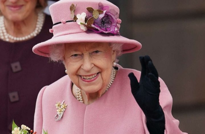Elizabeth II a 96 ans : Célébration silencieuse et intime pour la reine !