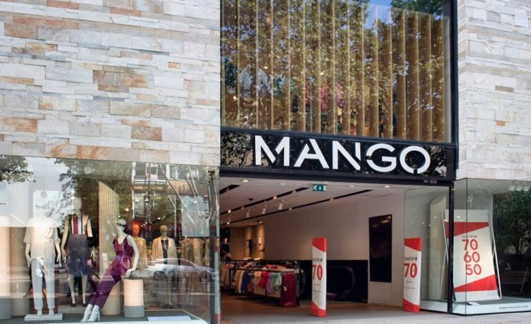 Mango : La marque nous dévoile des manteaux très tendances pour cet saison automne/hiver 2022 !