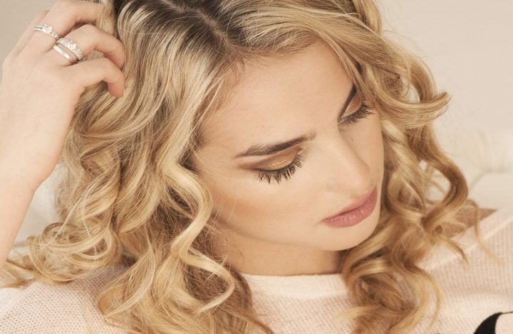 Astuce coiffure : Les bonnes habitudes que vous devez absolument ajouter dans votre routine quotidienne !