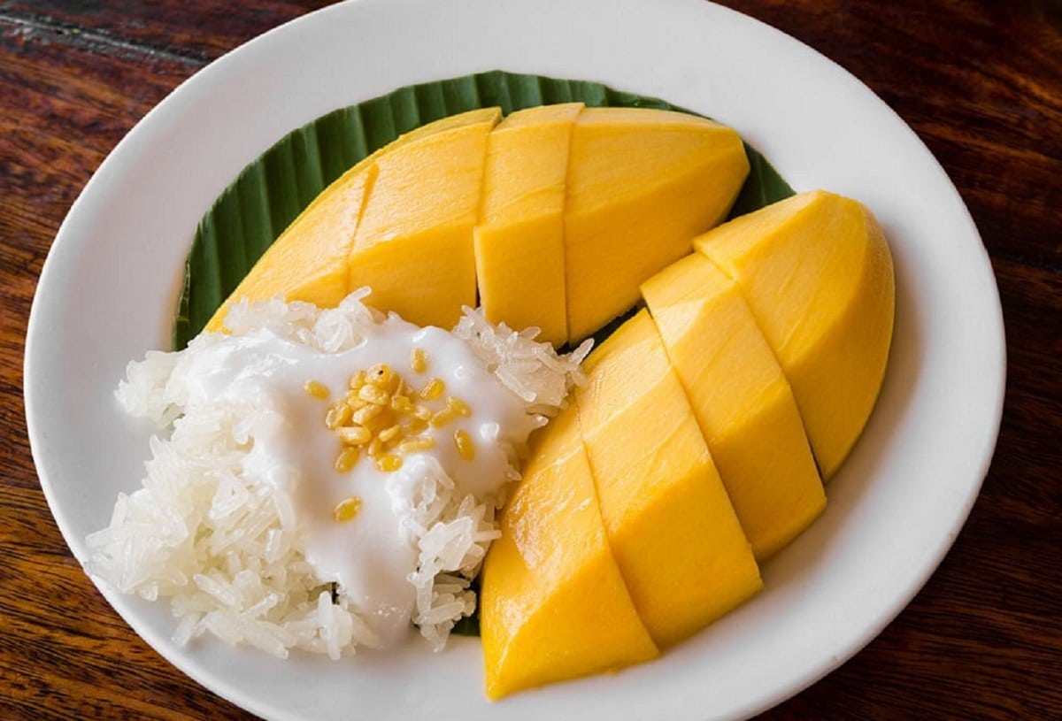 Dessert : Voici la fameuse recette du riz gluant à la mangue façon thaïlandaise !