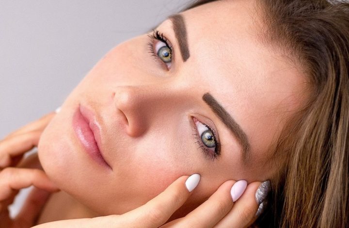 Astuce Maquillage : Cette astuce va vous donner un teint magnifique cet été !