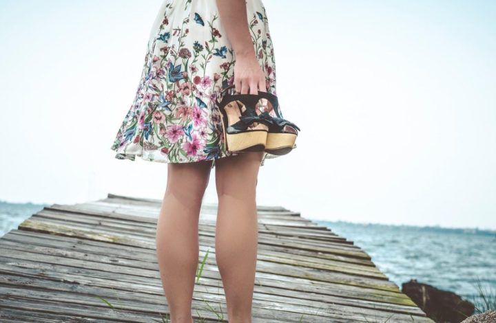 Tendance 2022 : La mule est la chaussure que toutes les femmes voudent porter cet été pour être à la mode !