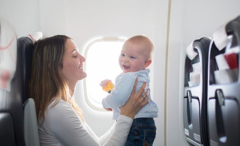 Voyage 2022 : Voici la liste des affaires que vous devez emporter avec vous si vous avez un bébé !