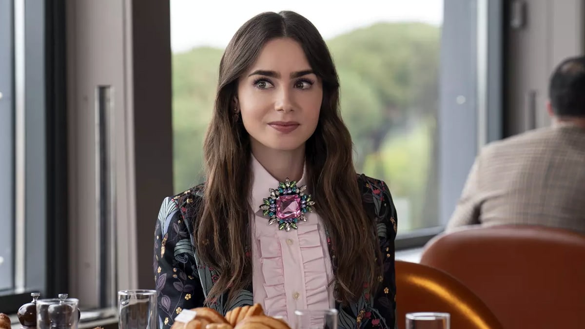 Lily Collins