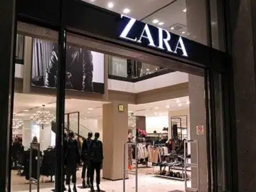 Zara frappe fort avec ce vêtement qu’on s’arrache en hiver 2022 !