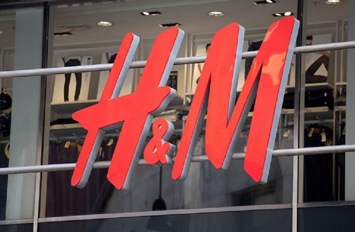 H&M : Quel était cet accessoire vintage ultra tendance que la marque a sorti ?