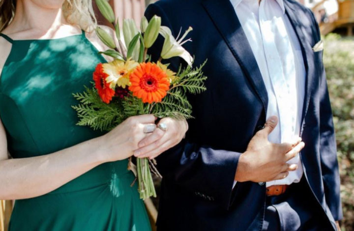 Comment habiller un cortège de mariée vert ？