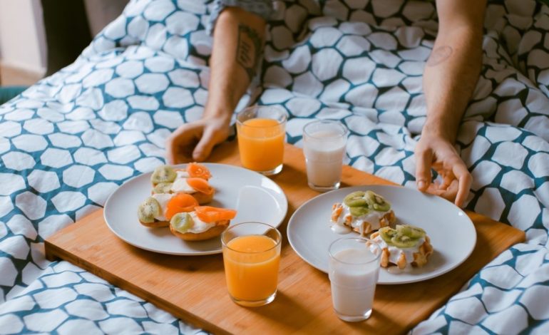 Minceur : L’aliment que vous devez absolument arrêter de manger au petit-déjeuner pour retrouver un ventre plat !