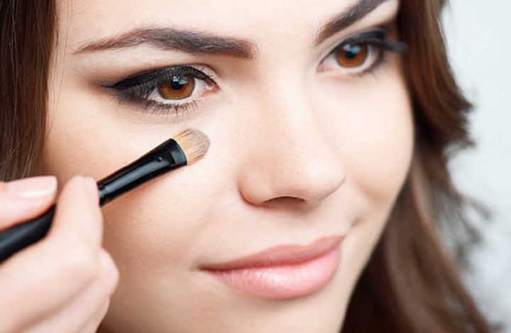 Découvrez les meilleurs produits de maquillage à prix bradé pour ce Noël !