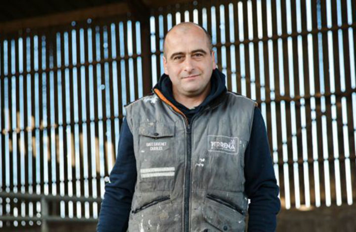 L'amour est dans le pré 2023 : Charles est l'un des nouveaux agriculteurs de l'émission, découvrez son portrait !