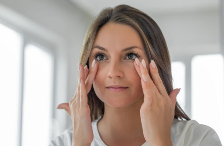Découvrez les meilleures astuces du soin de la peau autour des yeux !