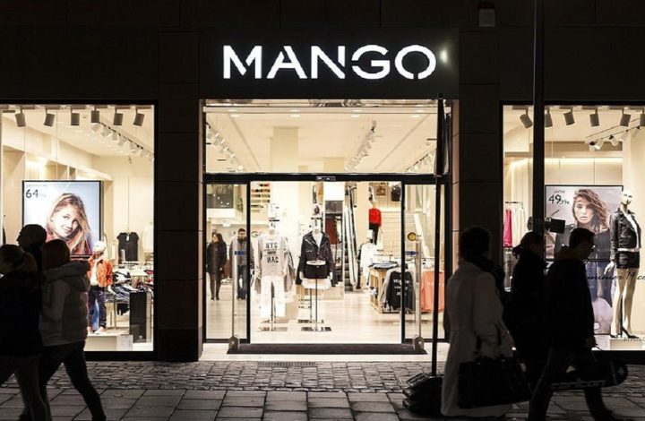 Mango fait l’unanimité auprès des modeuses grâce à cette robe bohème !