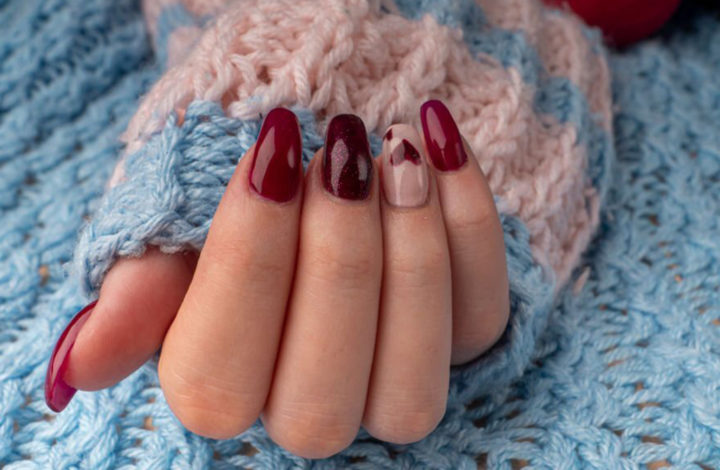 Manucure : Découvrez les vernis à ongles à adopter pour dissimuler l’âge des mains !