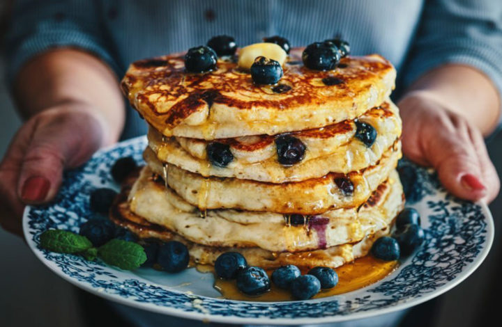 Voici la recette classique de pancakes prêts en 10 minutes grâce à une friteuse à air !
