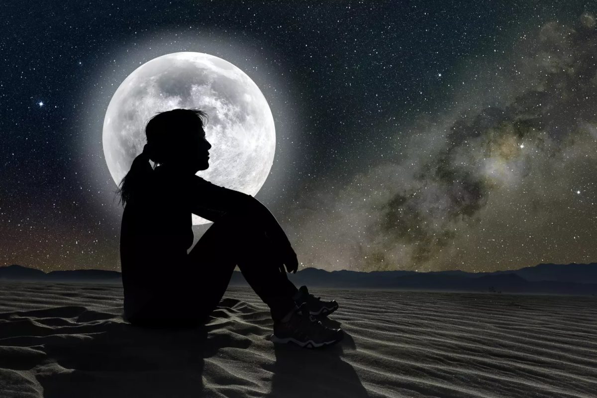 Astrologie : La Pleine Lune d’avril 2023 approche à grands pas. Mais quels sont les effets de la pleine lune ?