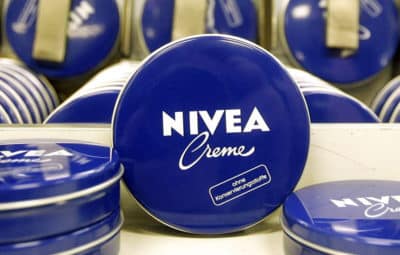 Crème Nivea : Découvrez les utilisations inconnues de cette crème, vous allez être très étonnés !