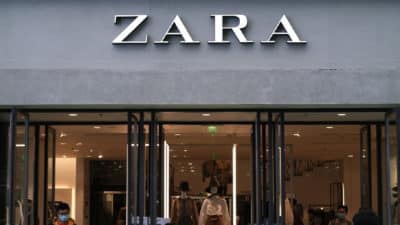 Le sac cabas en résille de Zara, l’accessoire mode à petit prix pour la rentrée
