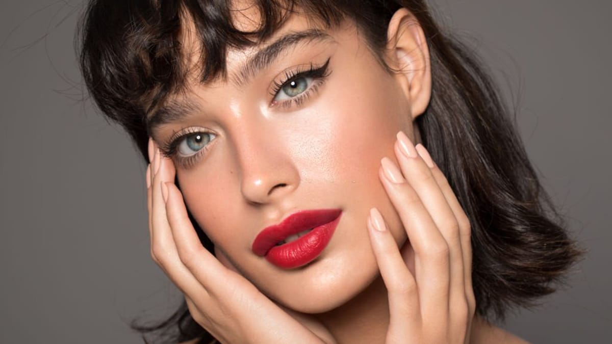 Tendance Maquillage : Le « Golden hour makeup », la tendance adoptée cet été