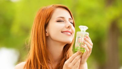Garder l'odeur de notre parfum plus longtemps
