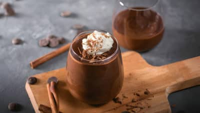 Recette : La mousse au chocolat ultra-facile de Philippe Etchebest !