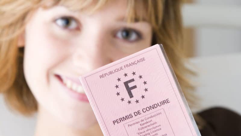 Permis de conduire rose