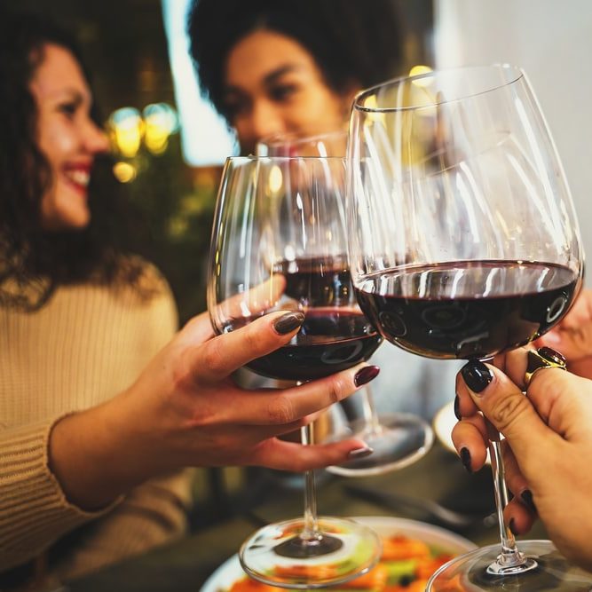 Limitez l'alcool pour garder la ligne