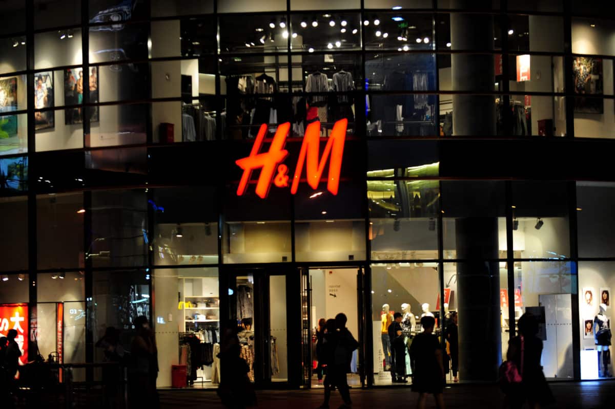 le blazer à sequins de chez H&M