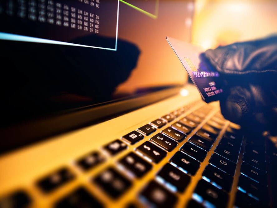 Intercepter les données bancaires
