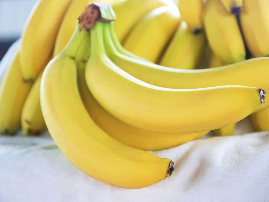 Manger des bananes