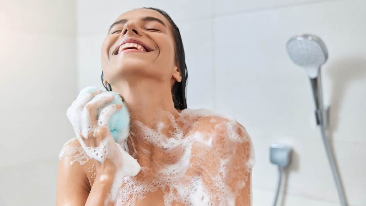 60 Millions de consommateurs dévoile les dangers cachés d'un gel douche populaire