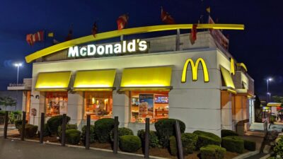 McDonald's annonce une transformation majeure, découvrez cette nouvelle initiative pour les clients !