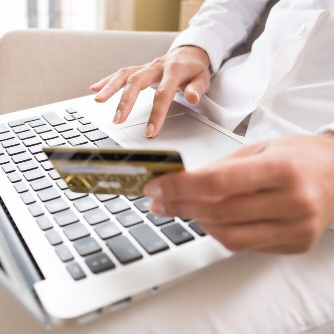 Arnaque en ligne lors du black friday