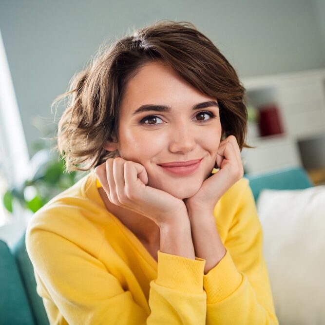 Femme qui a beaucoup de chance