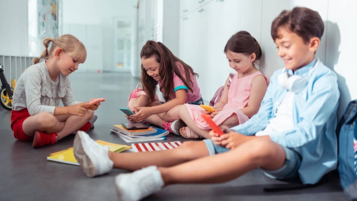 le témoignage choc d’une maîtresse face à l’éducation des enfants en 2025