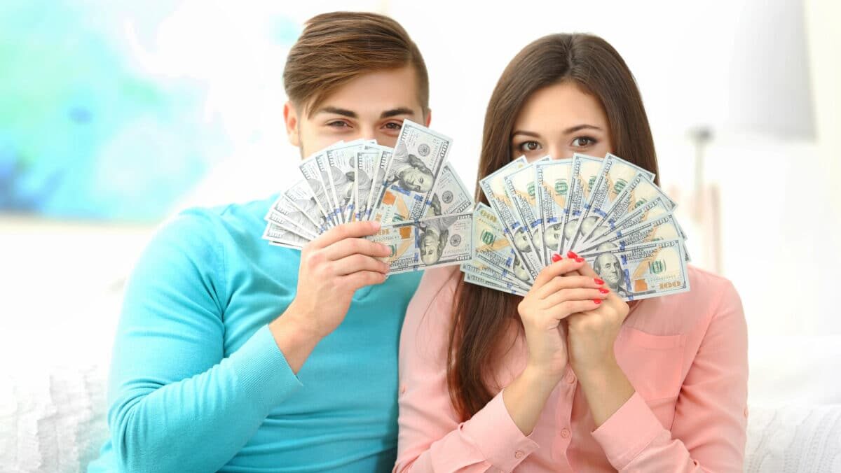 Les natifs de ces signes astrologiques prennent leur revanche et vont faire fortune durant l'année 2026 !