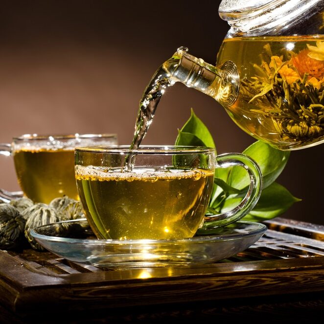 Boire du thé vert pour brûler des graisses